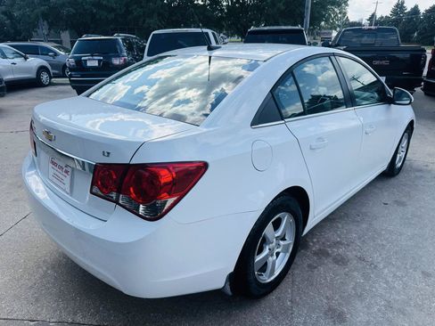 Used 2012 Chevrolet Cruze LT FWD image 3