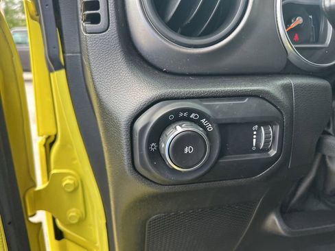 Certified 2023 Jeep Wrangler Sport AWD/4WD image 34