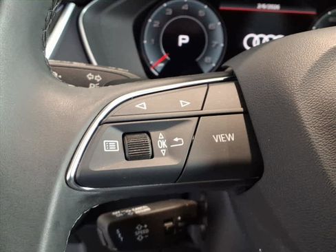 Used 2025 Audi Q5 2.0T Premium Plus image 15