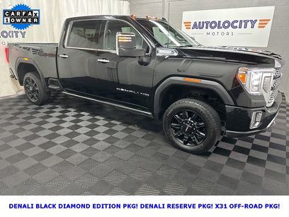 Used 2022 GMC Sierra 2500 Denali w/ Denali Black Diamond Edition