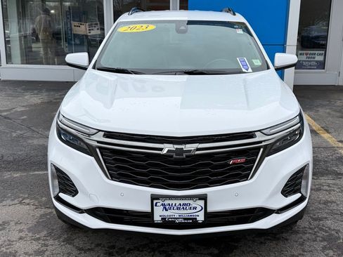 Used 2023 Chevrolet Equinox RS image 2