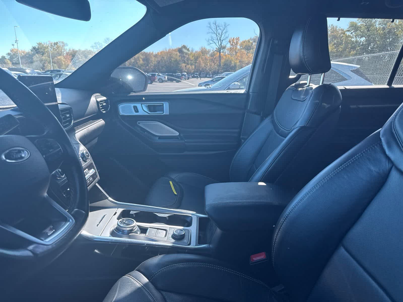 Used 2020 Ford Explorer ST w/ ST Street Pack AWD/4WD image 30