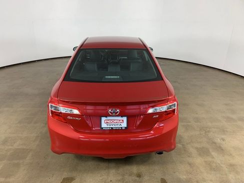 Used 2013 Toyota Camry SE FWD image 11