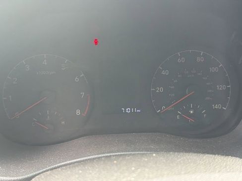 Used 2020 Hyundai Accent SE FWD image 12