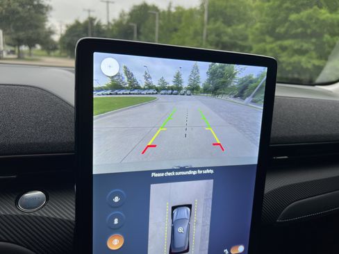 Used 2025 Ford Mustang Mach-E Premium RWD image 26