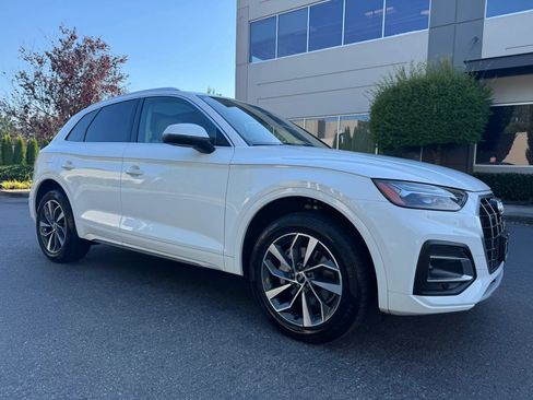 Used 2021 Audi Q5 2.0T Premium Plus w/ Premium Plus Package AWD/4WD image 1