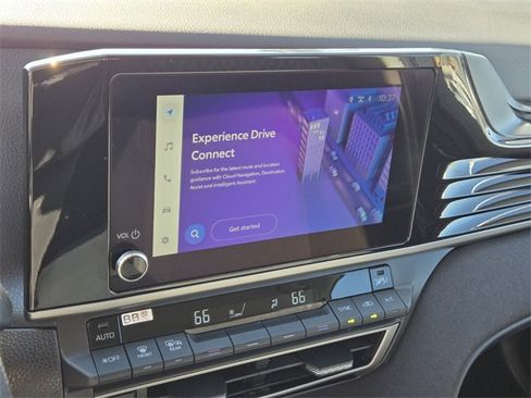 Certified 2025 Toyota Camry LE image 21