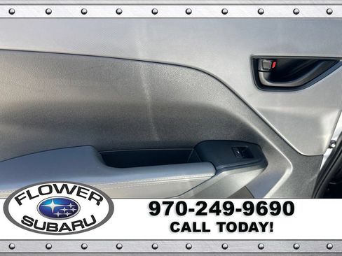Used 2025 Subaru Crosstrek 2.5i Premium w/ Convenience Package #2 AWD/4WD image 20
