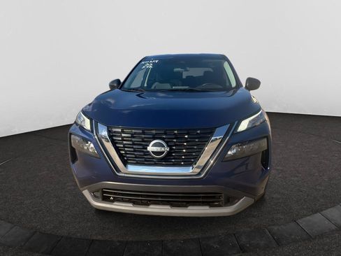 Used 2022 Nissan Rogue S AWD/4WD image 1