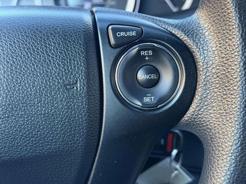 Used 2013 Honda Accord LX image 21