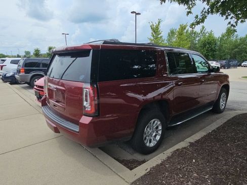 Used 2019 GMC Yukon XL SLT w/ Open Road Package AWD/4WD image 5