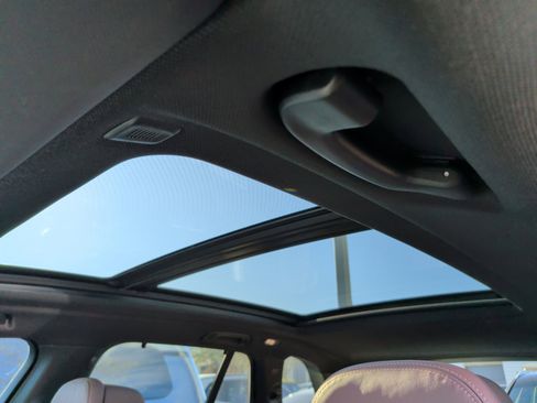 Certified 2022 BMW X5 xDrive40i w/ Executive Package image 32