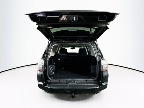 Used 2024 Toyota 4Runner SR5 image 27