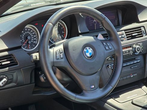 Used 2012 BMW M3 Convertible RWD image 17