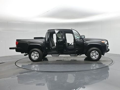 Used 2023 Toyota Tacoma SR image 3