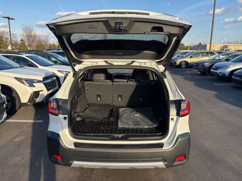 Certified 2025 Subaru Outback Limited XT image 7