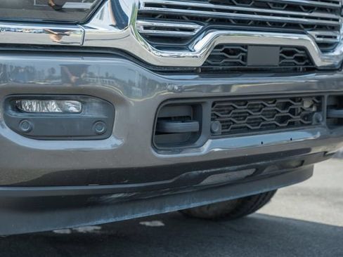 Used 2026 RAM 2500 Laramie AWD/4WD image 16