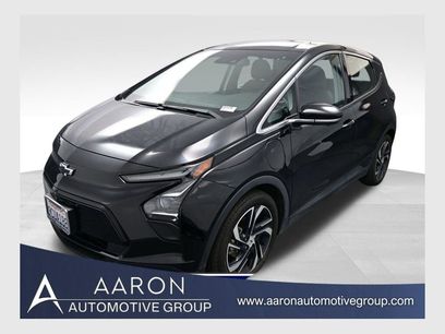 Used 2022 Chevrolet Bolt LT w/ Infotainment Package