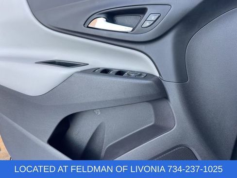 Used 2019 Chevrolet Equinox LS w/ LS Convenience Package image 21