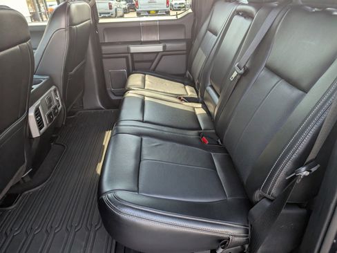 Used 2021 Ford F250 Lariat w/ Lariat Ultimate Package AWD/4WD image 31