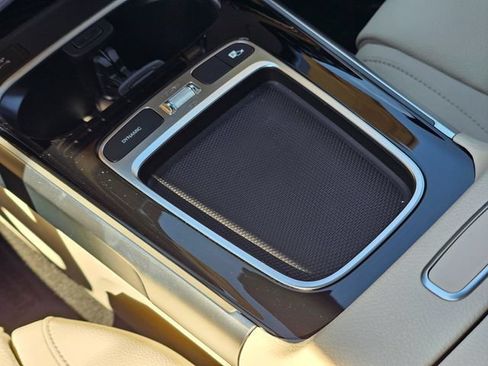 New 2026 Mercedes-Benz GLB 250 4MATIC image 30