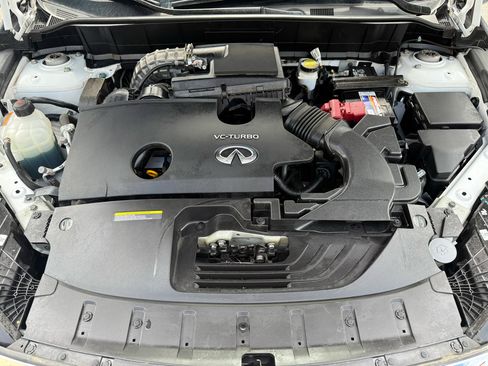 Used 2019 INFINITI QX50 Essential w/ Premium Audio Package image 7