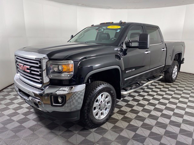 Used 2015 GMC Sierra 2500 SLT w/ Suspension Package, Off-Road AWD/4WD image 12