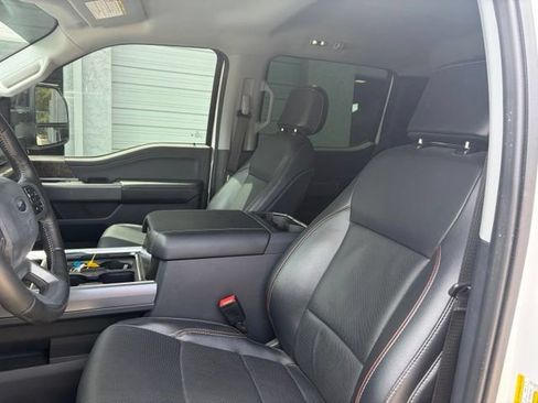 Used 2024 Ford F350 Lariat w/ FX4 Off-Road Package AWD/4WD image 4