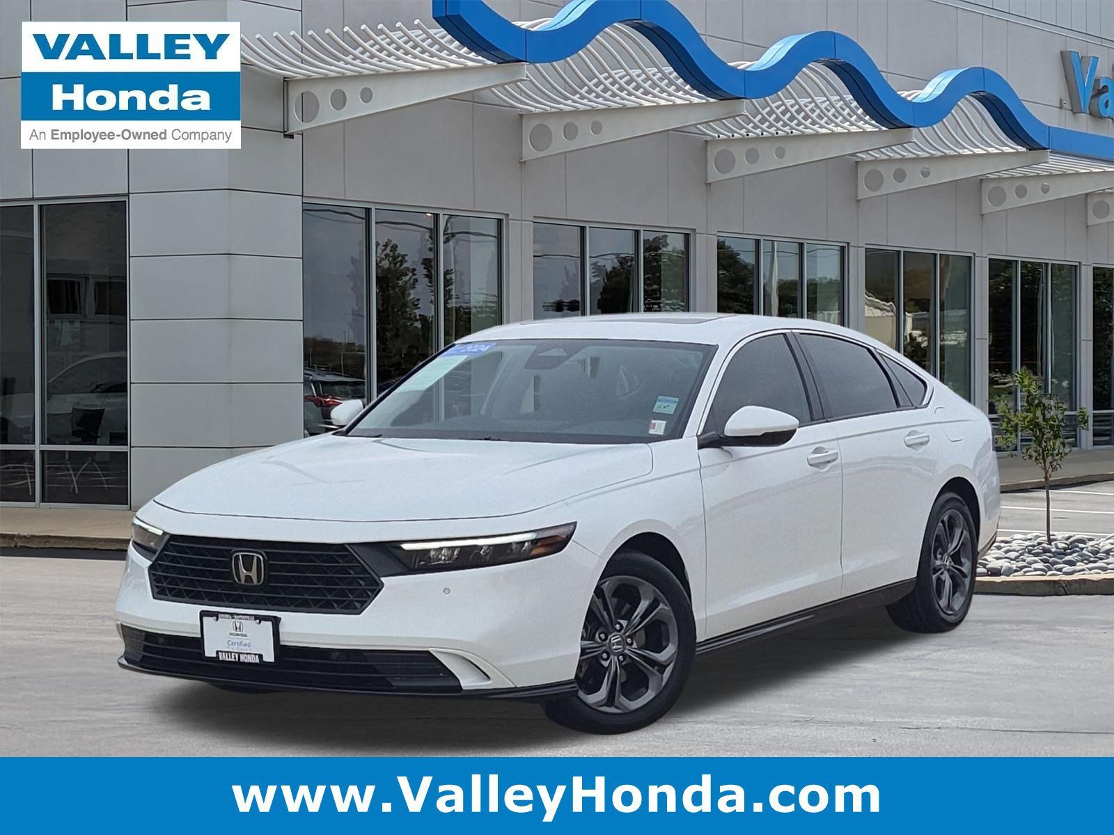 Certified 2024 Honda Accord EX-L image 1
