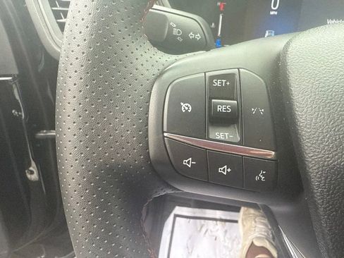 Used 2025 Ford Escape ST-Line AWD/4WD image 25