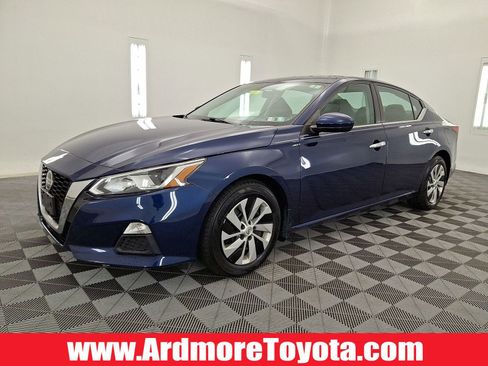 Used 2020 Nissan Altima 2.5 S FWD image 1
