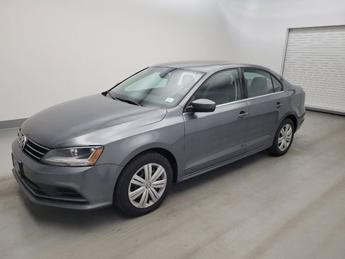Used 2017 Volkswagen Jetta S FWD image 2
