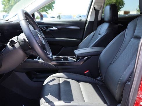 Used 2025 Buick Envision Preferred AWD/4WD image 13