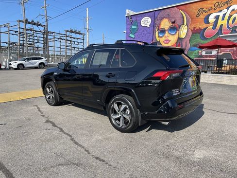 Used 2023 Toyota RAV4 SE w/ Weather & Moonroof Package AWD/4WD image 3