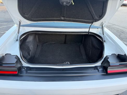 Used 2020 Dodge Challenger R/T w/ Blacktop Package image 17