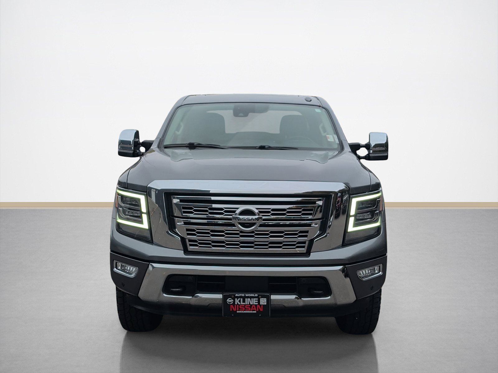 Certified 2020 Nissan Titan SL w/ Moonroof Package AWD/4WD image 8