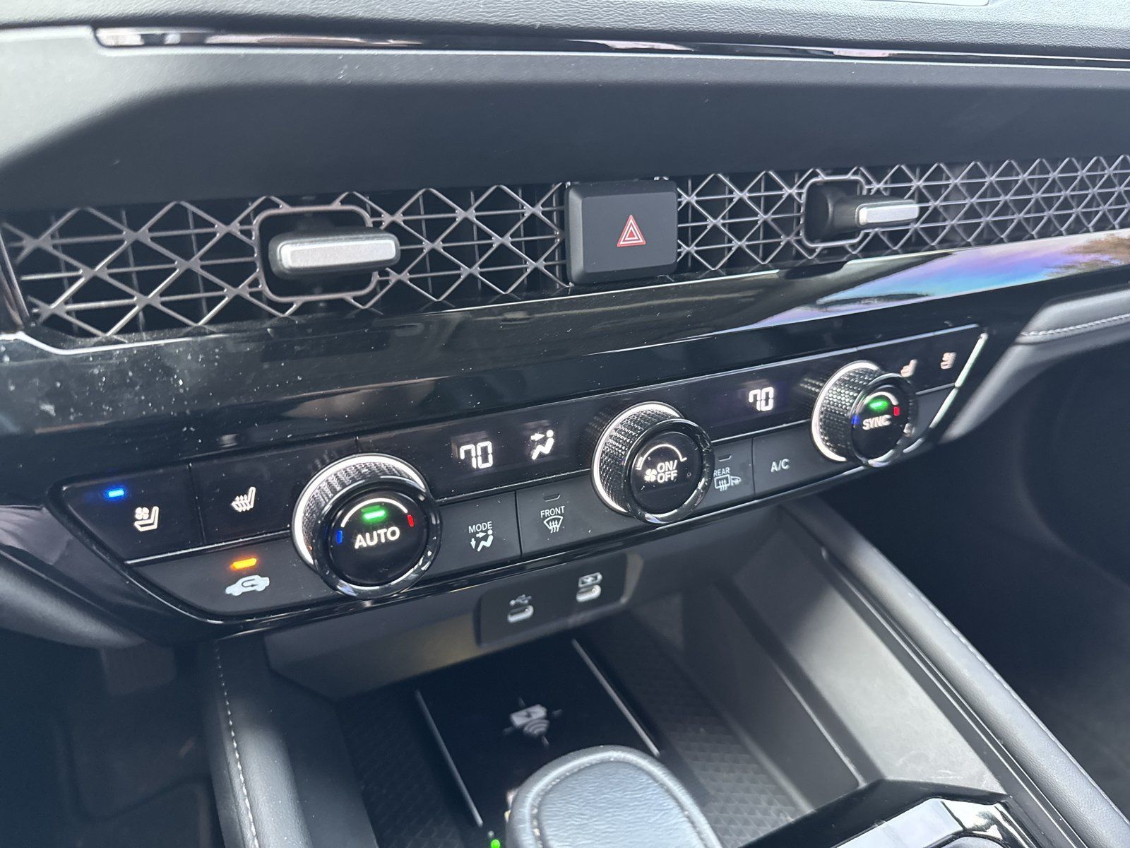 Used 2024 Honda Accord Touring image 19