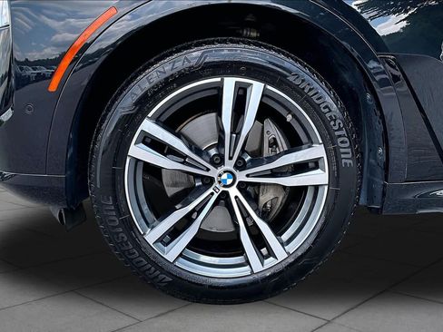 Used 2023 BMW X7 xDrive40i w/ M Sport Package AWD/4WD image 10