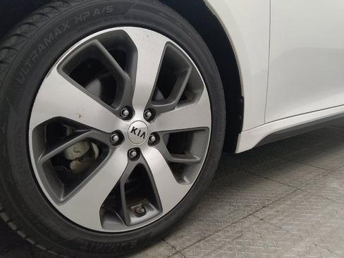 Used 2019 Kia Optima S w/ S Panoramic Sunroof Package FWD image 31