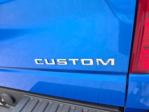 Used 2025 Chevrolet Silverado 1500 Custom w/ Turbomax Blackout Package AWD/4WD image 14