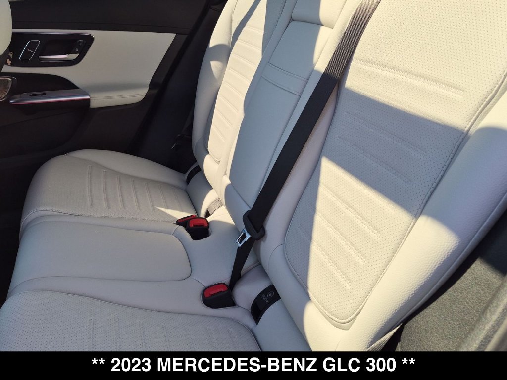 Certified 2023 Mercedes-Benz GLC 300 4MATIC image 3
