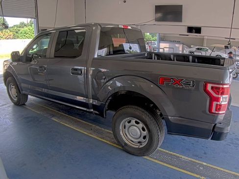 Used 2018 Ford F150 XL w/ Equipment Group 101A Mid AWD/4WD image 4