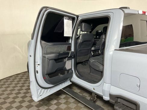 Used 2026 Ford F350 Platinum AWD/4WD image 33