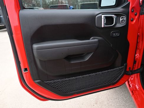 New 2026 Jeep Cherokee Limited image 8