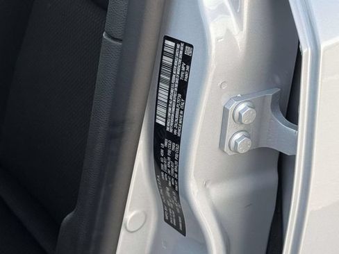 Used 2020 Jeep Renegade Altitude AWD/4WD image 31