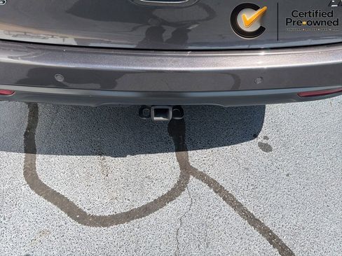 Certified 2023 Chrysler Pacifica Limited w/ Uconnect Theater Family Group AWD/4WD image 10