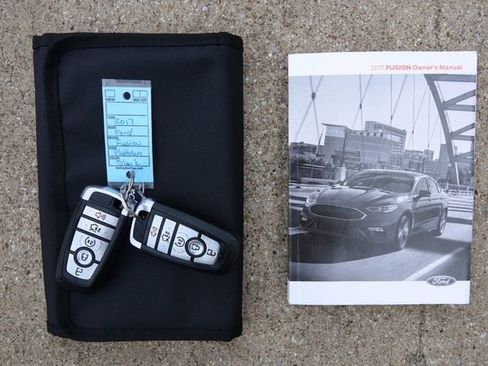 Used 2017 Ford Fusion Platinum image 46