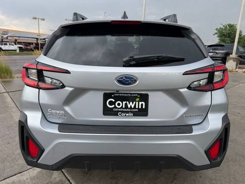 Used 2025 Subaru Crosstrek 2.5i Premium w/ Crosstrek Mirror Package AWD/4WD image 7