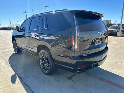 Used 2024 Cadillac Escalade V w/ LPO, Floor Liner Package image 3
