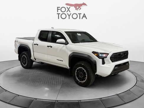New 2025 Toyota Tacoma TRD Off-Road image 7